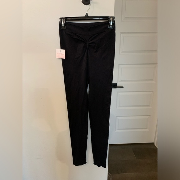 Ingrid & Isabel Maternity Seamless Legging Like Tight Size 3 Black New With Tags - Picture 5 of 9